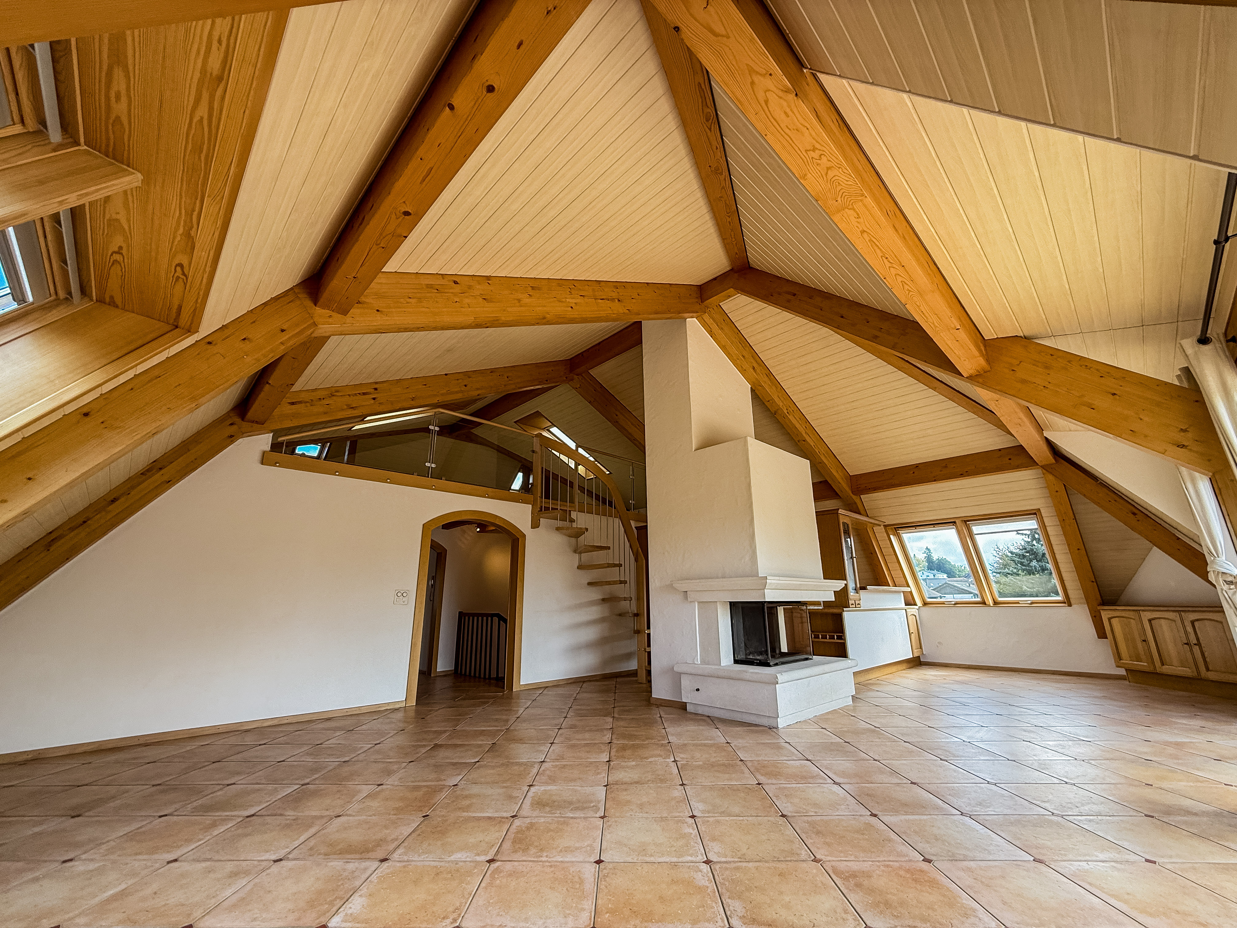 Grand duplex mansardé
